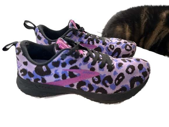 Brooks Women's Revel 5 Run Wild Collection Purple Leopard Print Running Shoes Si - Picture 5 of 8